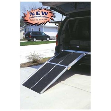 PRAIRIE VIEW INDUSTRIES Prairie View Industries 6-ft x 30-in Portable Multifold Reach Wheelchair Ramp 800 lb. Weight Capacity  Maximum 12-in Rise UTW630